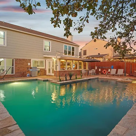 Villa 5Bd 3Ba Retreat Pool Firepit Cinema Games Bbq